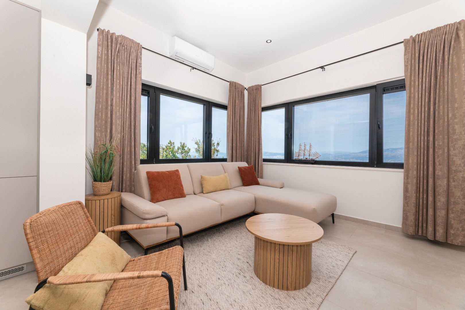 Vila Andrea - Panoramic sea view, luxury, peace and complete privacy, Vila Andrea Splitska